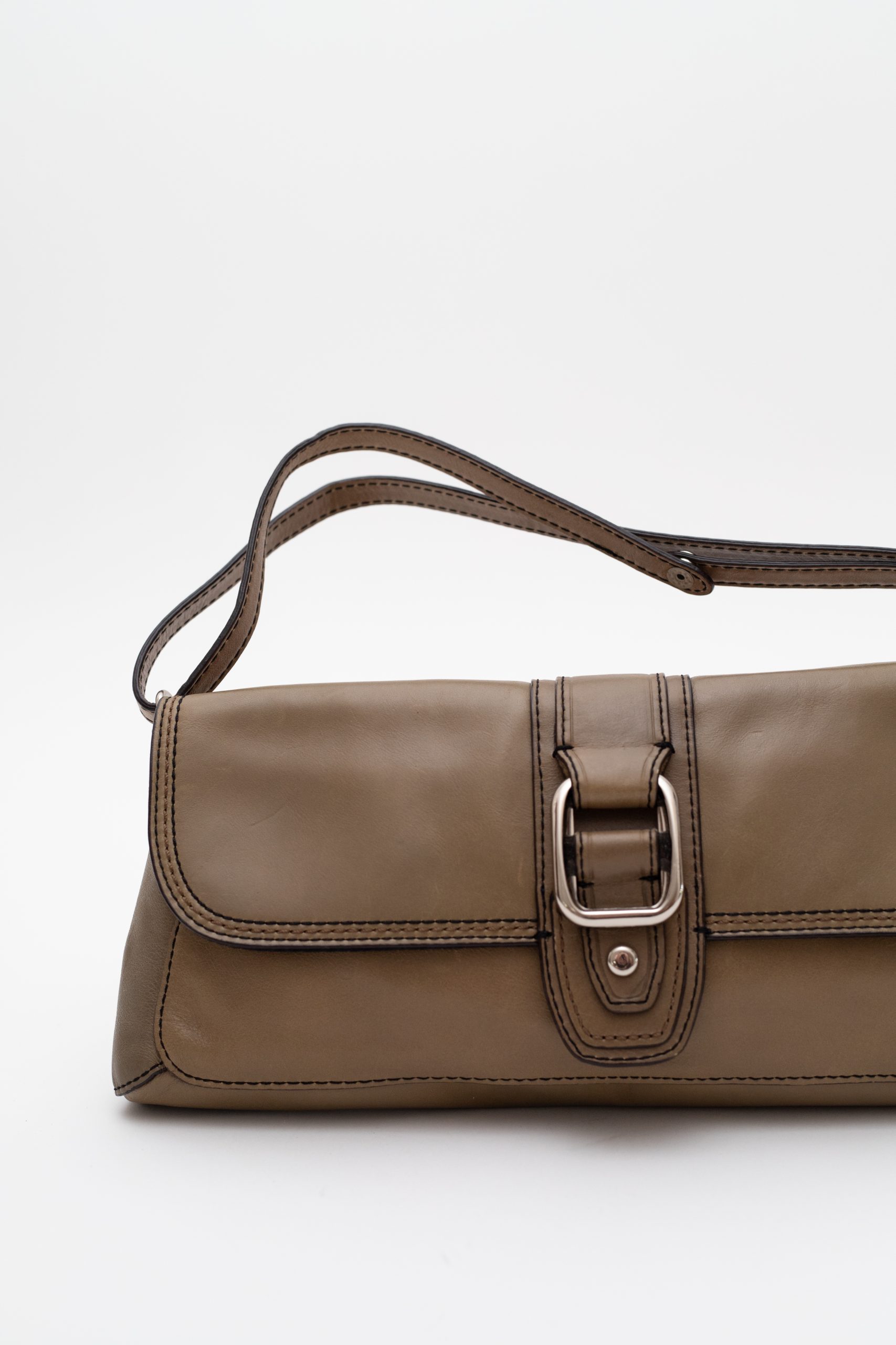 Fossil 8 napred levo