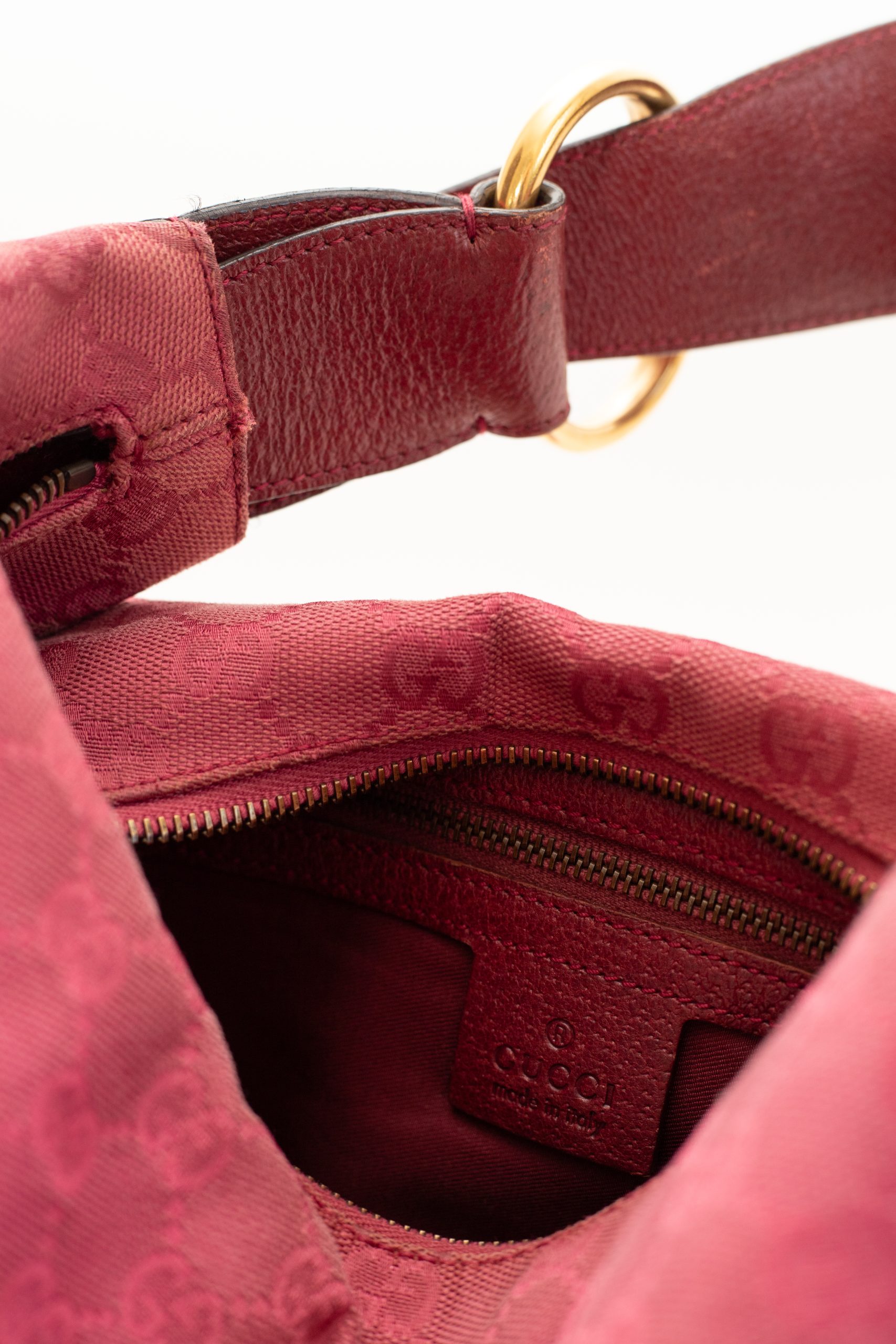 Gucci pink torb 6 unutra znak