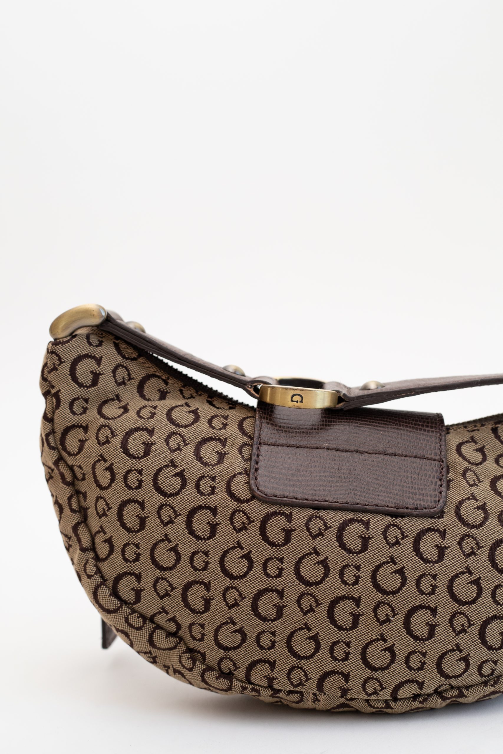Y2k Guess by marc pozadi levo