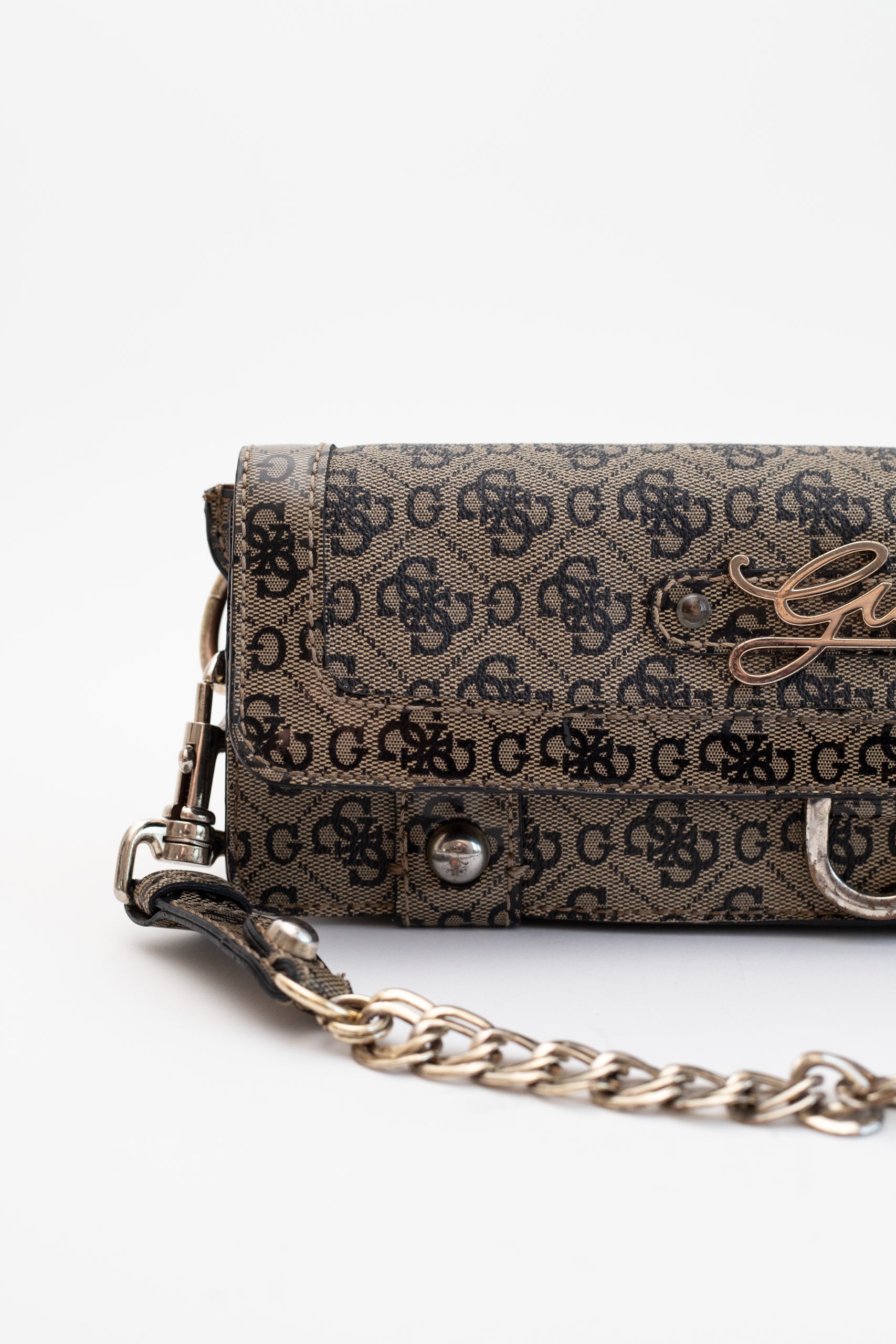 Y2k PVC Guess 21 levo napred